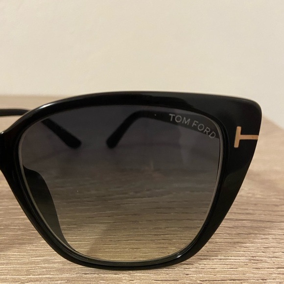 Brand new Tom Ford sunglasses main image 6